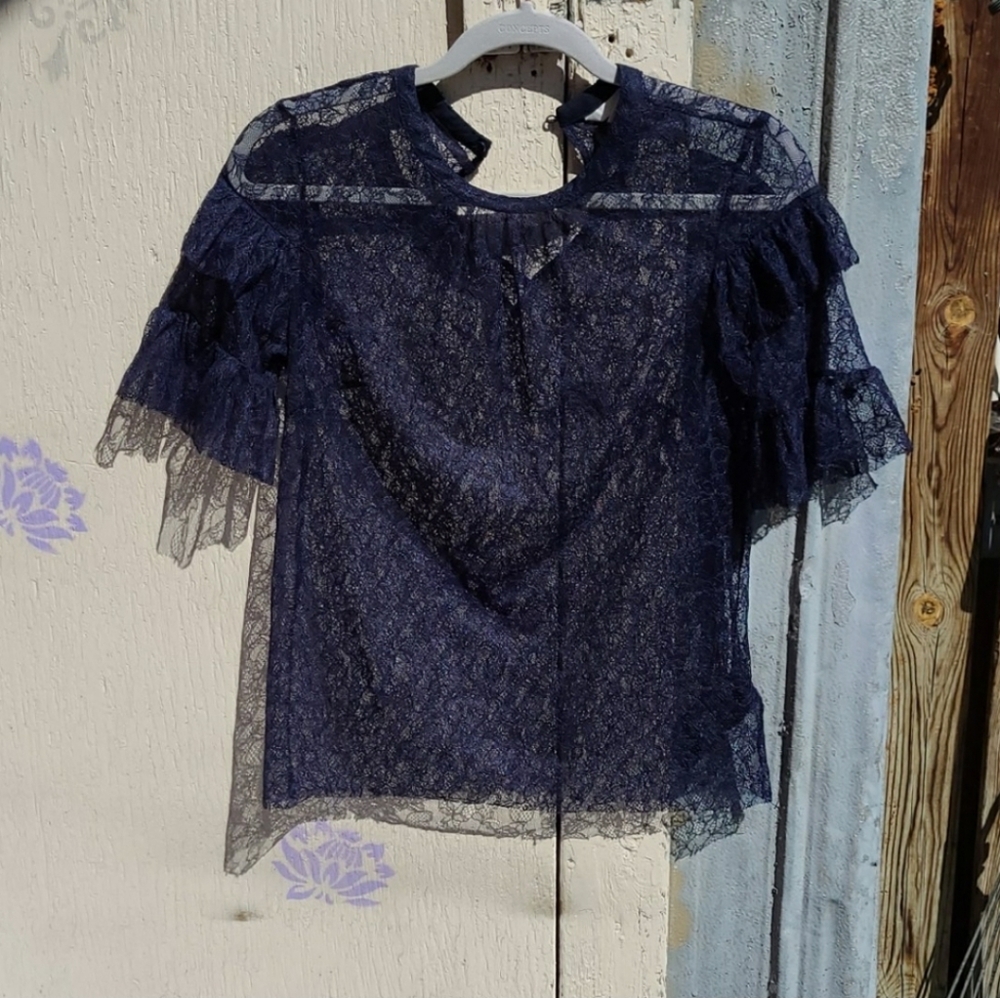 H&M Sheer Ruffled Lace Blouse - Picture 2 of 7